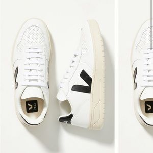 Veja V-10 Sneakers - Black and White